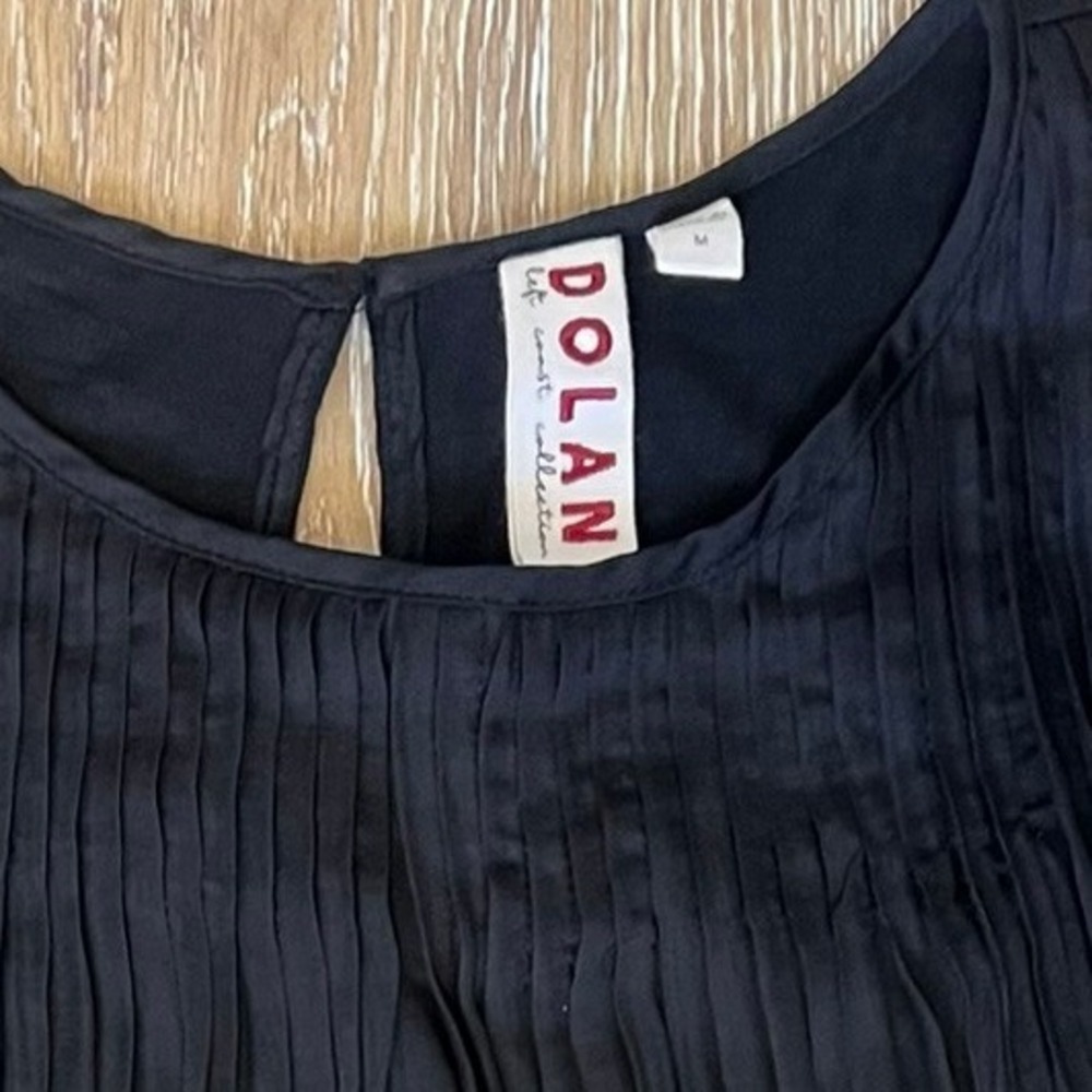 Dolan Anthropologie Black Pleated Blouse — Size M - Picture 7 of 7